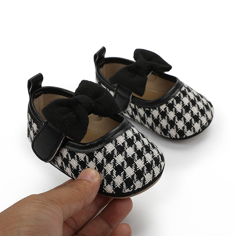 Houndstooth Bow Mary Jane Shoes – Non-Slip Rubber Sole First Walker Shoes (0–18M)