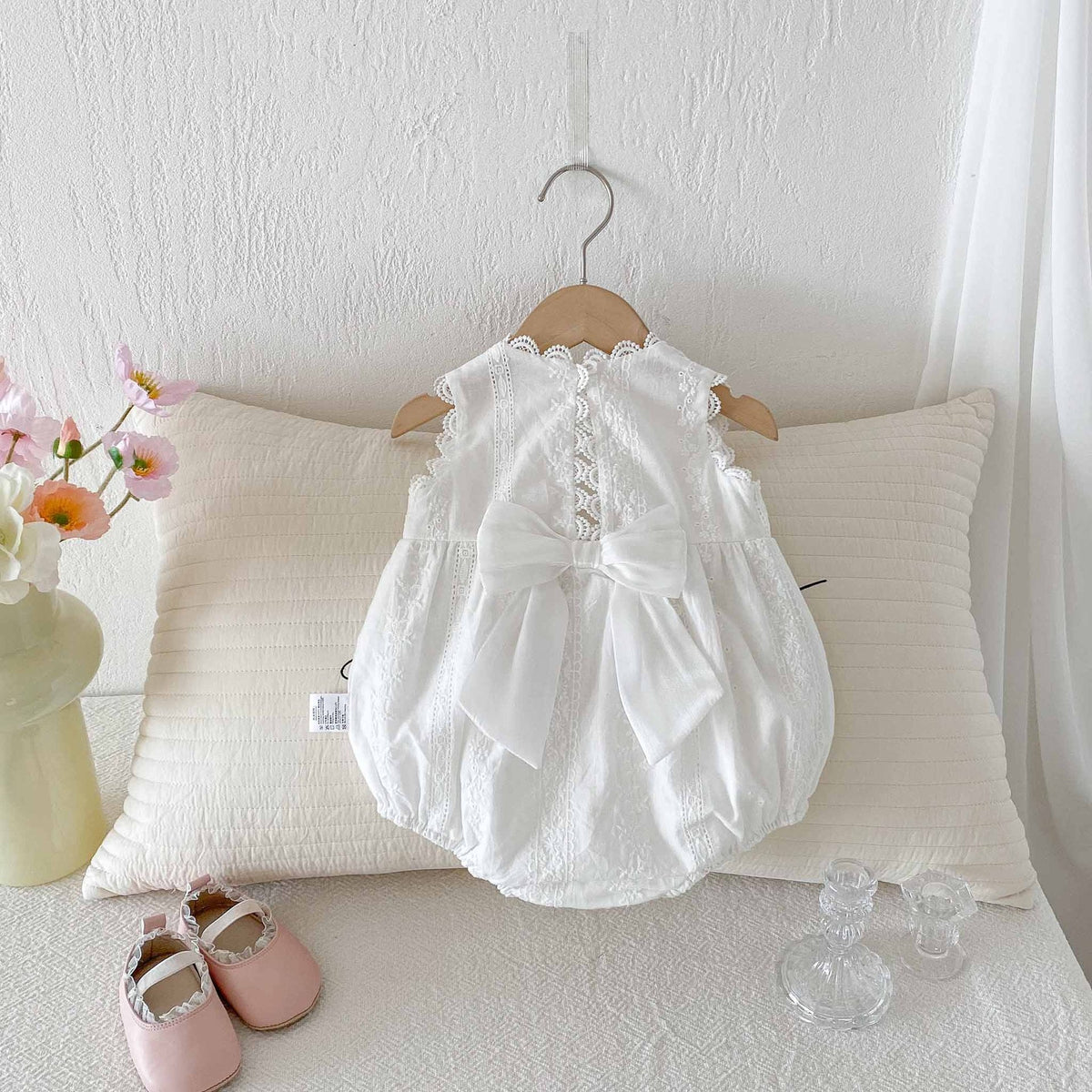 White Cotton Sleeveless Romper – Korean Style Snap Bodysuit (0–18M)    Mimou Babywear