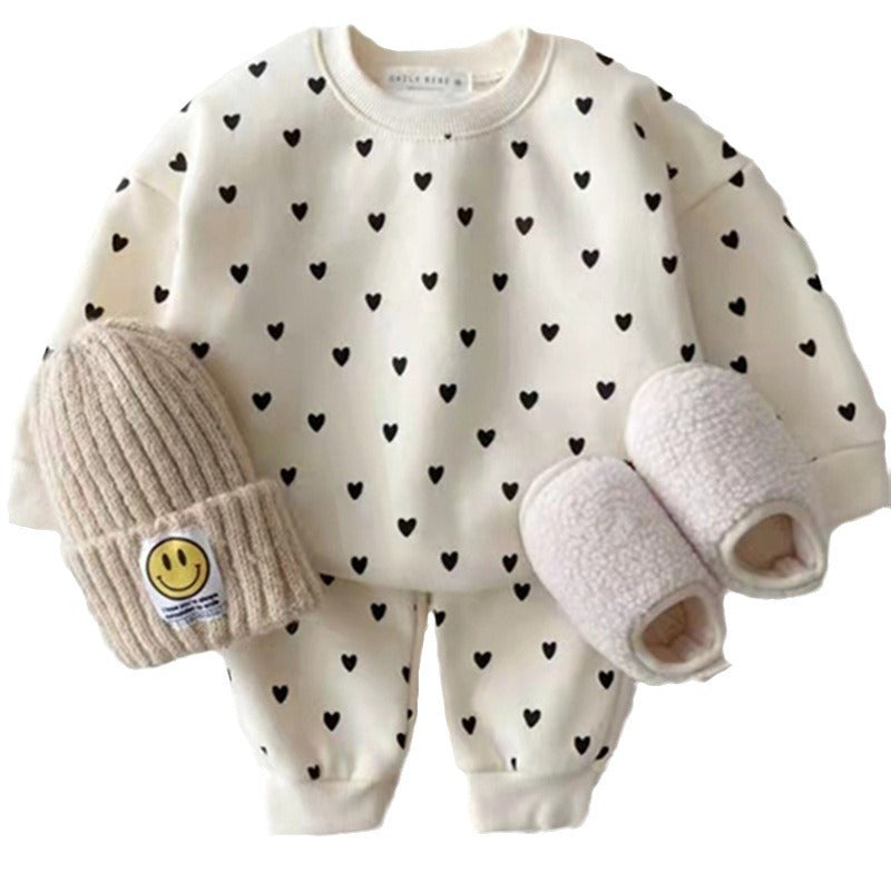 Heart Print Sweatshirt & Jogger Set – Cozy Two-Piece Baby Girl Outfit (0–12M)