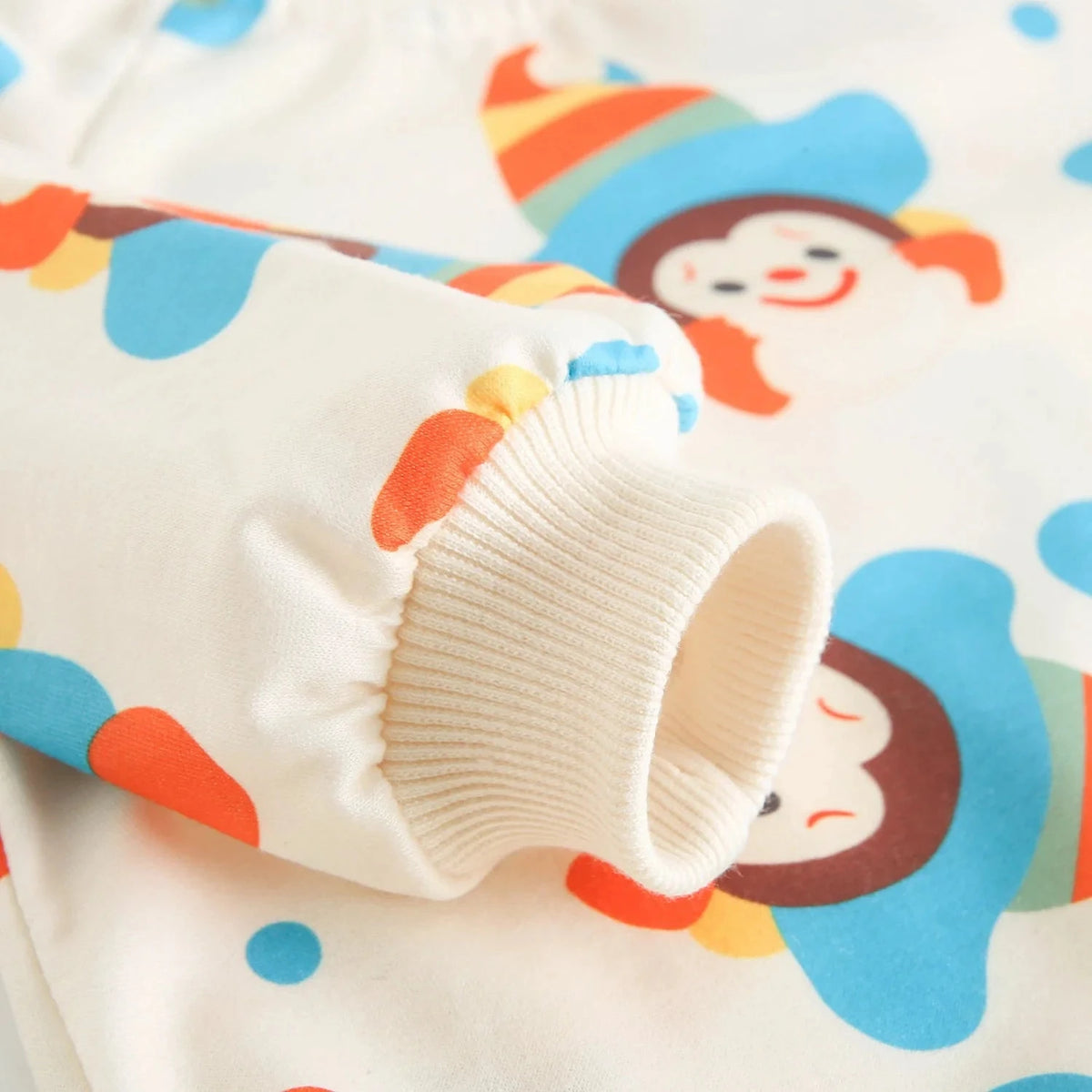 Baby Girl Bodysuit with Headband – Long-Sleeve Cute One-Piece for Spring & Autumn    Mimou Babywear