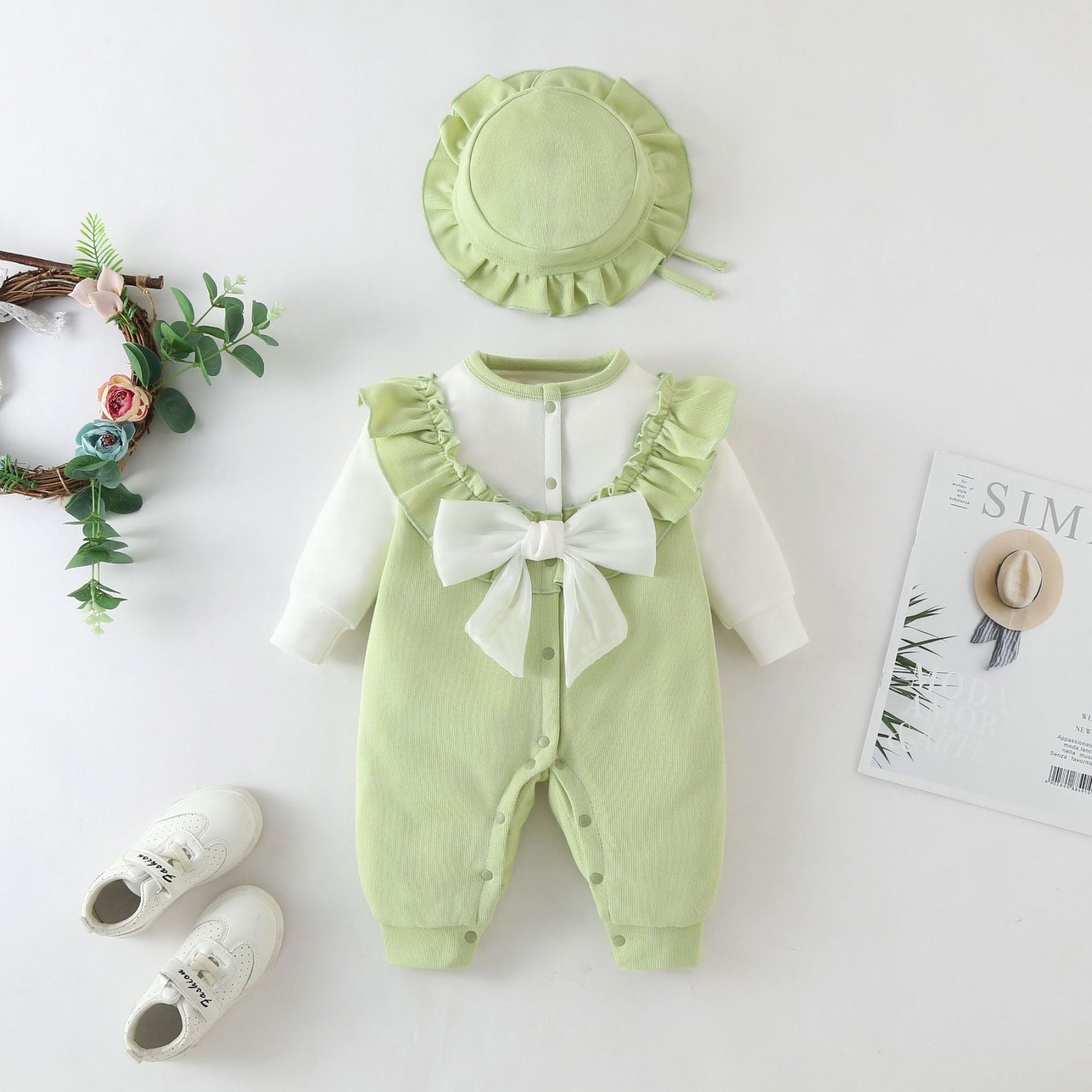 Baby Spring Clothes Newborn Female Baby Onesie Full Moon Out Jumper Plus Velvet Autumn And Winter Crawling Clothes    Mimou Babywear