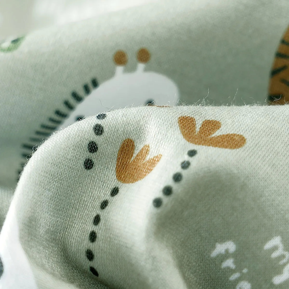 Baby Zoo Print Romper Set – Soft Two-Piece Style Outfit (0–18M)    Mimou Babywear