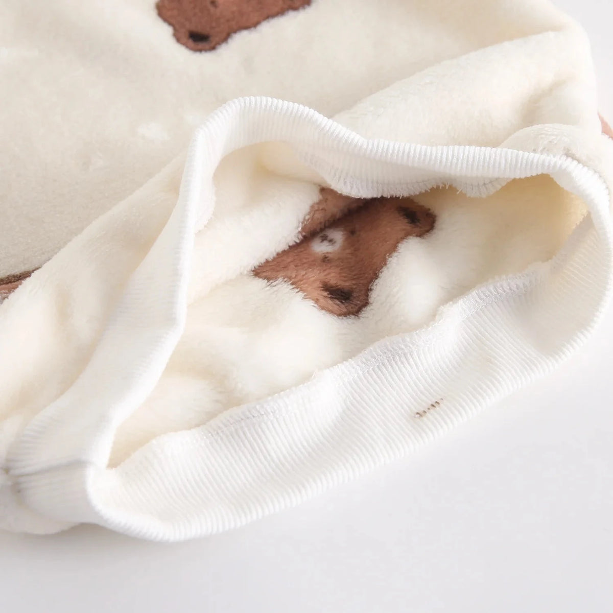 Little Bear Winter Warm 2-Piece Set – Long-Sleeve Top & Trousers for Kids    Mimou Babywear