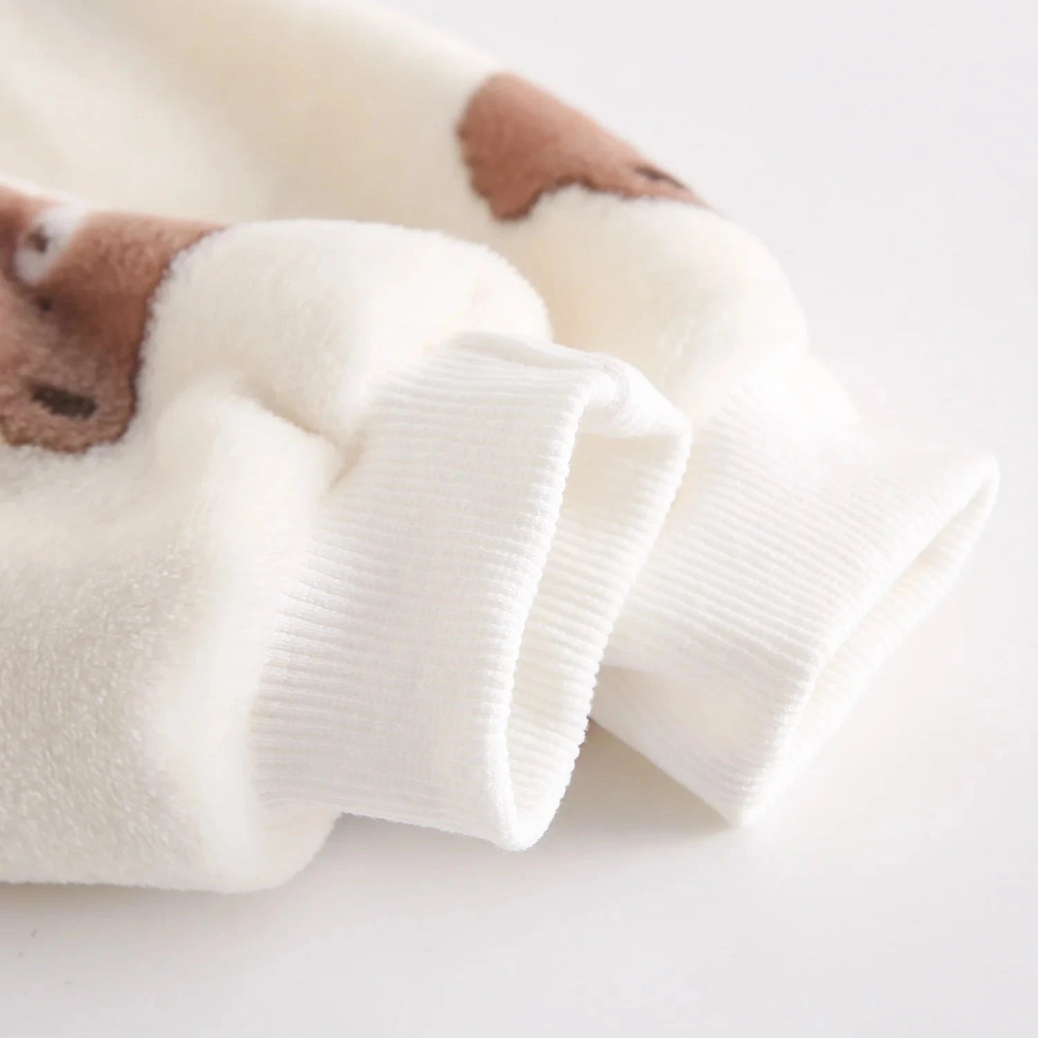 Little Bear Winter Warm 2-Piece Set – Long-Sleeve Top & Trousers for Kids    Mimou Babywear