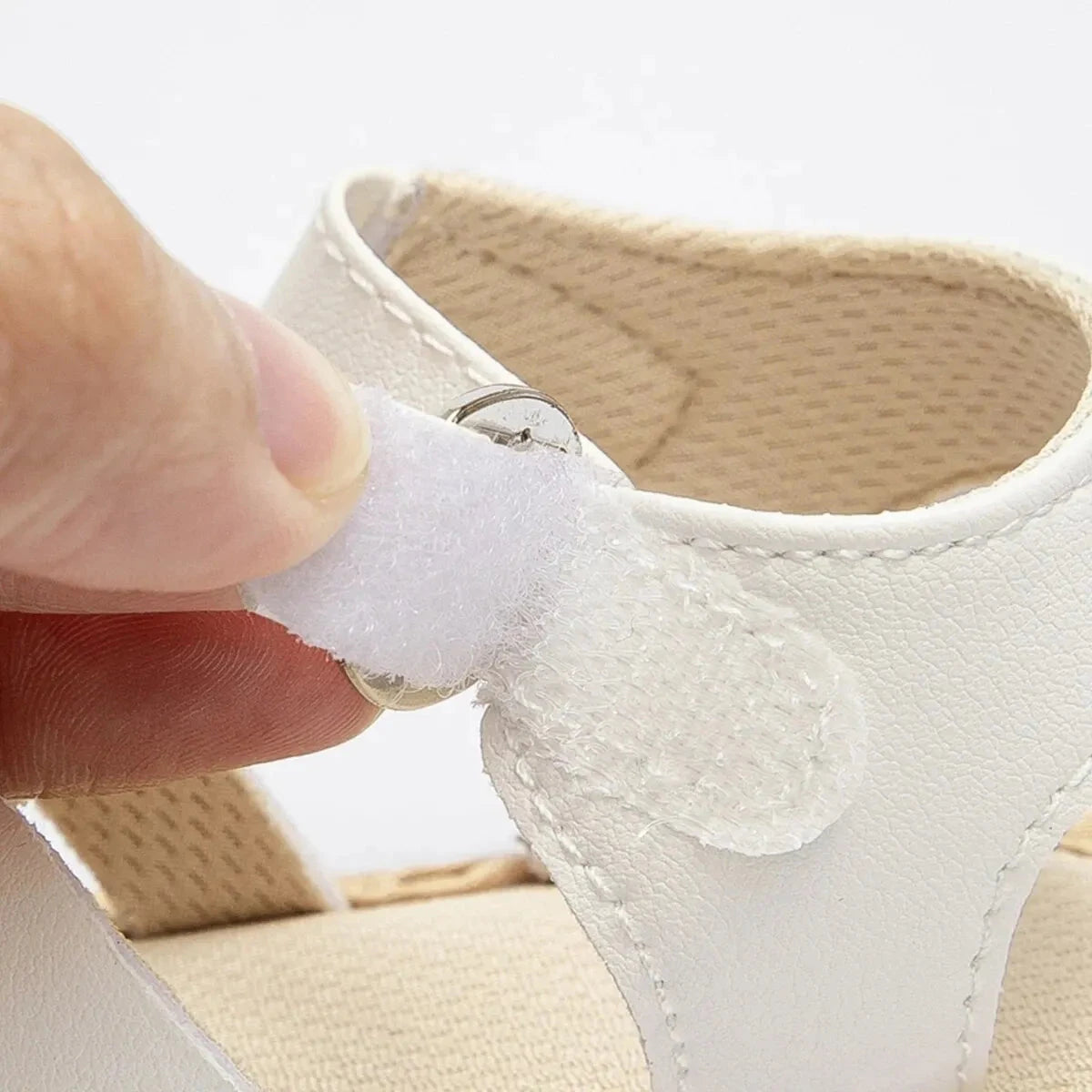 Retro Leather Summer Sandals for Babies – First Steps with Soft Soles (0-18M)    Mimou Babywear