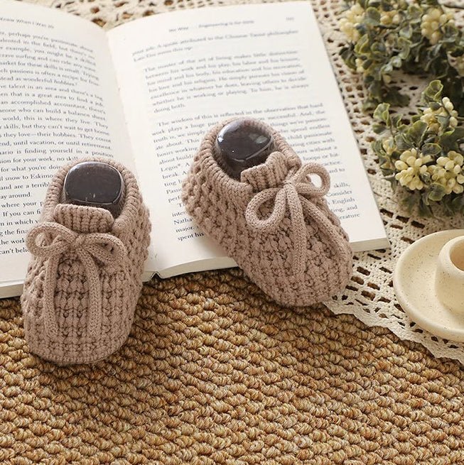 Classic Knit Booties with Tie (0 - 12 Months) - Mimou Babywear